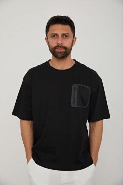 Cazador Black Oversize T-shirt with Zippered Pocket Detail