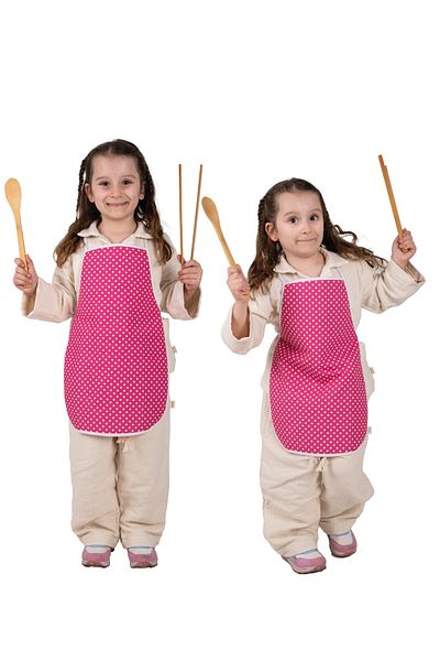 Morlay 2 Pieces of 2-8 Years Old Children's Bib for Activities, Suitable for Kindergarten and Nursery, and liquid-proof