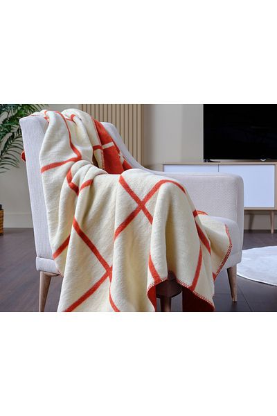Doqu Home Brick Color Pretti Tv Blanket