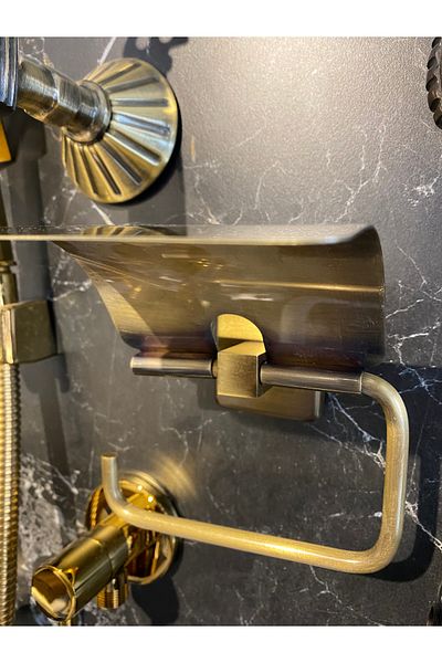 İSAOĞLU YAPI Antique Gold Toilet Paper Holder with Cover Toilet Paper Holder Premium Brass