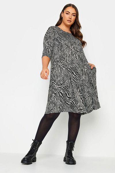 Stil Diva Plus Size Zebra Patterned Fakir Sleeve Crew Neck Pocket Dress302869