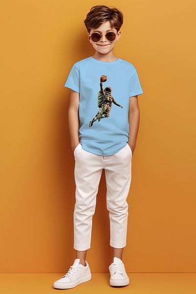 ADABEBEK Tricou pentru băieți cu model Slam Dunker Astronaut care joacă baschet