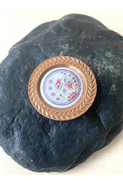SANAT TACİRİ EL BOYAMA ÇİNİ BASKI TEMALI BAKIR RENKLI MAGNET NO 87