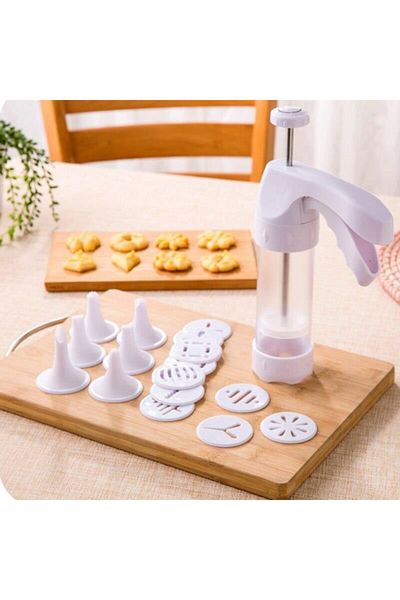 Penguen Pilastic Biscuit And Pastry Pump Png-1499
