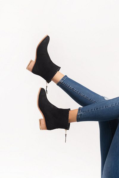 Niloshka Women's Black Suede Metal Heel Detailed Back Metal Zipper Boots