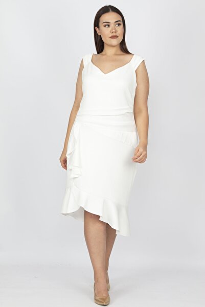 Şans Γυναικείο φόρεμα μεγάλου μεγέθους με κόκκαλο μέση και φούστα με λεπτομέρ...