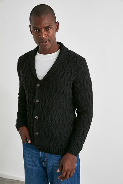 Trendyol Collection Schwarze Herren-Strickjacke mit Schalkragen TMNAW21HI0320