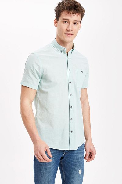 Defacto Erkek Cift Cepli Kisa Kollu Baskili Denim Gomlek I8226az 18hs Nm39 Trendyol