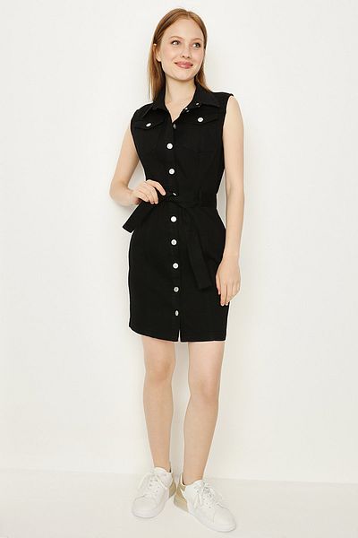 Select Moda Rochie de damă mini din denim cu curea cu nasturi