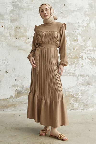 InStyle Rochie din in pliat cu volane pe umeri - Bej