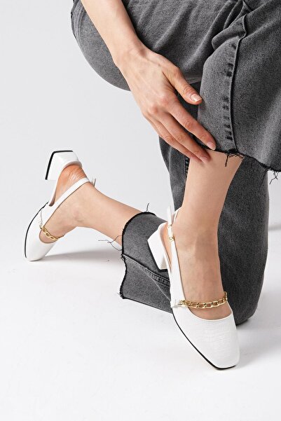 Mio Gusto Renata White Color Open Back Short Heeled Women's Shoes