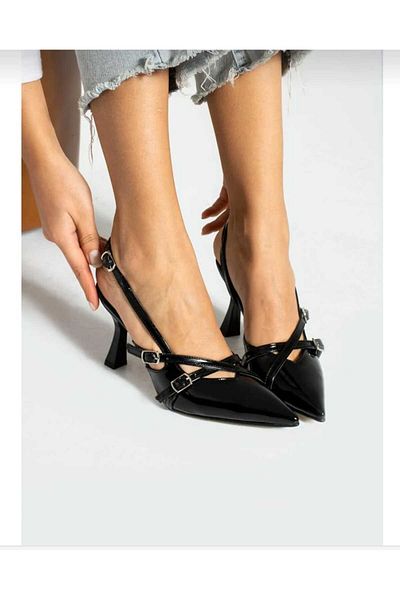 ŞIK STORE Margo Pointed Toe Two-Strap Buckle Corner Heel Black Patent Leather Women's Classic Heeled (9CM) Shoes