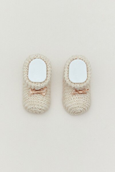 Fulla Moda Ribbon Knitted Unisex Baby Booties