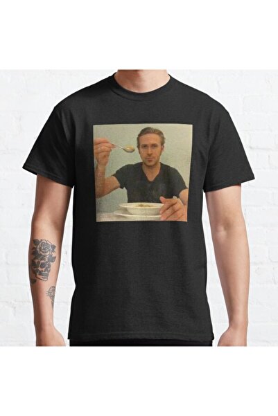 ZOKAWEAR Bol Kalıp Unisex Ryan Gosling Eats His Cereal Tasarım Baskılı Tshirt
