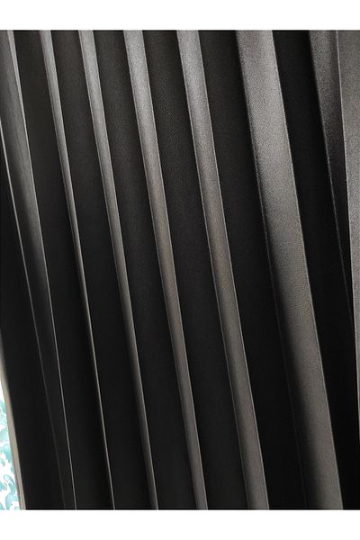 Sublime Butik Πλισέ φούστα με δερμάτινη αλυσίδα