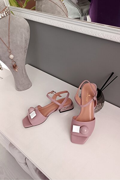 LA CALZATURE Mürdüm %100 Hakiki Deri 2,5 cm Topuklu Küp Aksesuarlı Günlük Kad...