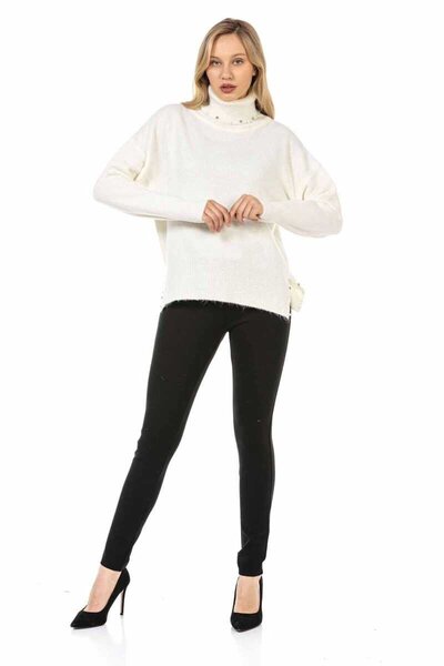 Cipo&Baxx Wp217 Women's Sweater with Bead Detail on the Throat Part