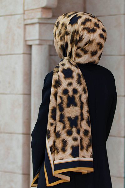 Vissona LUXURY MEDINA SILK SHAWL