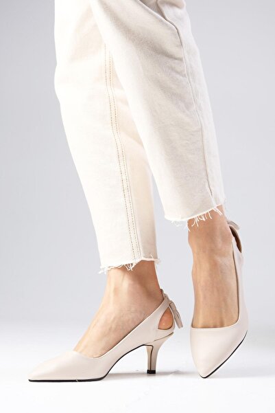 Mio Gusto Dámské boty na nízkém podpatku v béžové barvě Drop