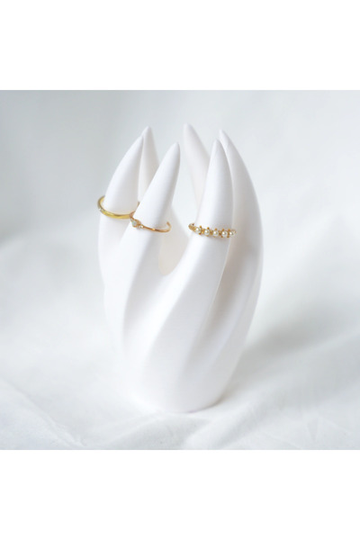 3D Stuff حامل مجوهرات مزخرف لتنظيم المجوهرات على شكل خاتم