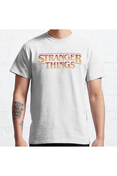 ZOKAWEAR Μπλουζάκι με τυπωμένο λογότυπο Loose Fit Unisex Stranger Things 4 Retro Flames
