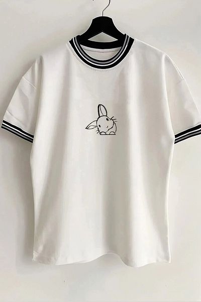 Vordevia Λευκό μπλουζάκι Unisex Oversize με λεπτομέρεια με γιακά και μανίκια με στάμπα Rabbit