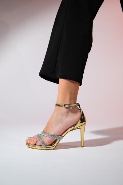 LuviShoes LAREDO Altın Taşlı Kadın Platform Topuklu Abiye Ayakkabı