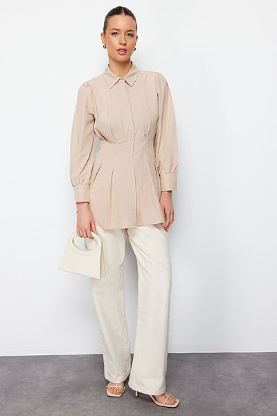 Trendyol Modest Gewebtes Hemd mit Perlendetails in Steingrau TCTAW24TG00027