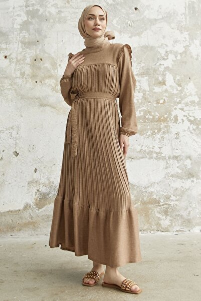 InStyle Ruffle Shoulder Pleated Linen Dress - Beige