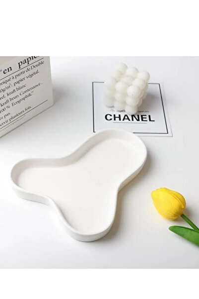 Havalı Tasarım Decorative Concrete Plate with Irregular Edges| White