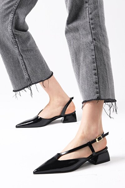 Mio Gusto Dámské lakované boty na nízkém podpatku Annie Black Color