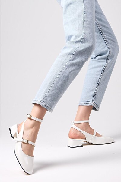Mio Gusto Audrey White Color Patent Leather Open Back Short Heeled Women's Shoes