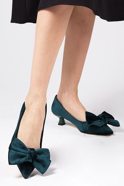 Mio Gusto Molly Green Velvet Mini Heeled Bow Women's Short Heeled Shoes