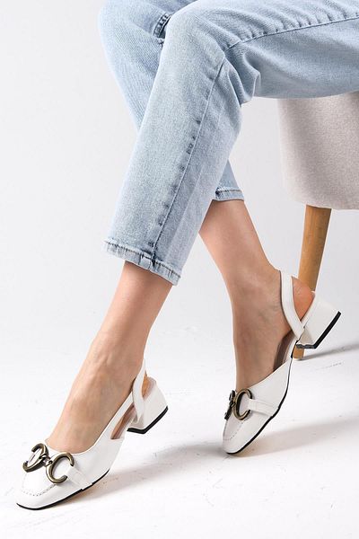 Mio Gusto Dita White Color Open Back Women's Short Heeled Shoes with Buckle Accessories