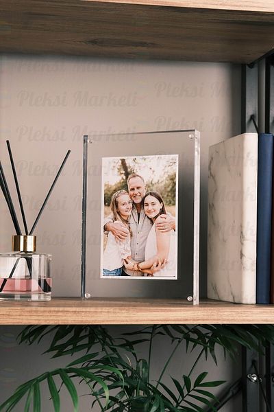 Pleksi Marketi Photo Frame with Plexi Miktanis --15x21cm--1 Piece--