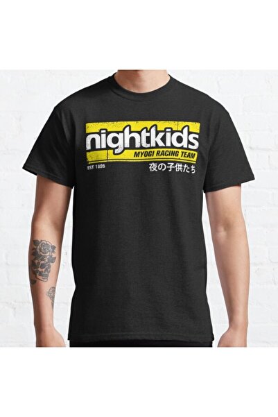 ZOKAWEAR Loose Fit Initial D - Nightkids Tee (ΛΕΥΚΟ) Σχέδιο εμπριμέ μπλουζάκι