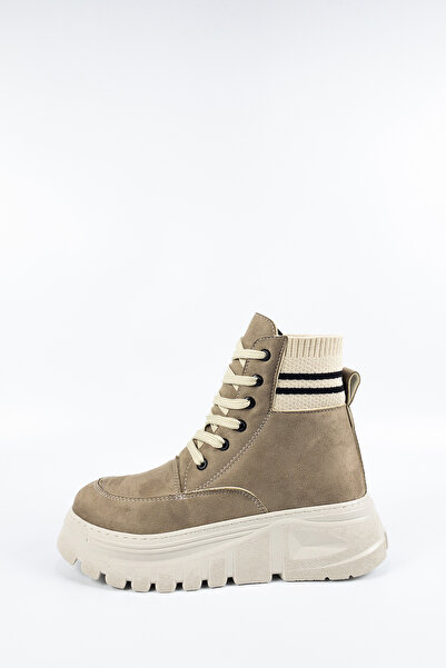 Aktaş Ayakkabı Kadın Bej Su Geçirmez Kalın Tabanlı Bot