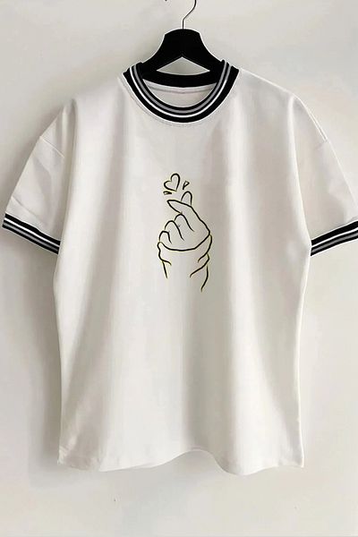 Vordevia Λευκό μπλουζάκι Unisex Oversize με στάμπα καρδιάς με λεπτομέρεια γιακά και μανίκια