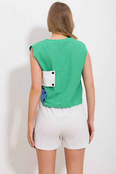 Trend Alaçatı Stili Women's Green V-Neck Sleeveless Design Woven Blouse ALC-X11811