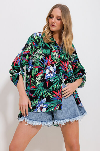 Trend Alaçatı Stili Dámská zelená vzorovaná tkaná viskózová košile ALC-X11860