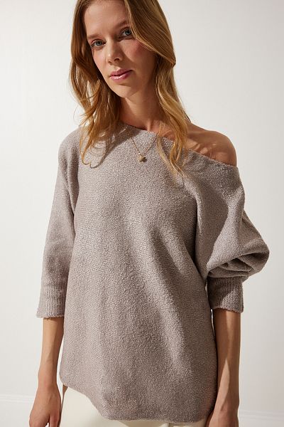 Happiness İstanbul Beigefarbener saisonaler Oversize-Strickpullover mit U-Boot-Ausschnitt für Damen YG00105