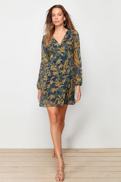 Trendyol Collection Vícebarevný květinový potisk A-line Šifonové tkané šaty s výstřihem do V TWOAW24EL00320