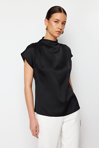 Trendyol Collection Tkaná halenka s černým saténovým stojáčkem TWOSS24BZ00443