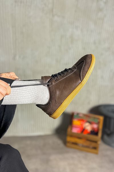 SHOEBELLAS Pantofi de damă Araz Bitter Brown piele de căprioară cu detalii