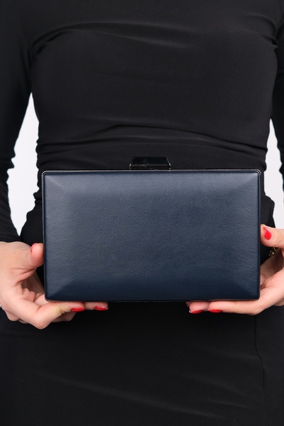 LuviShoes حقيبة سهرة نسائية من الجلد الأسود من IVAN