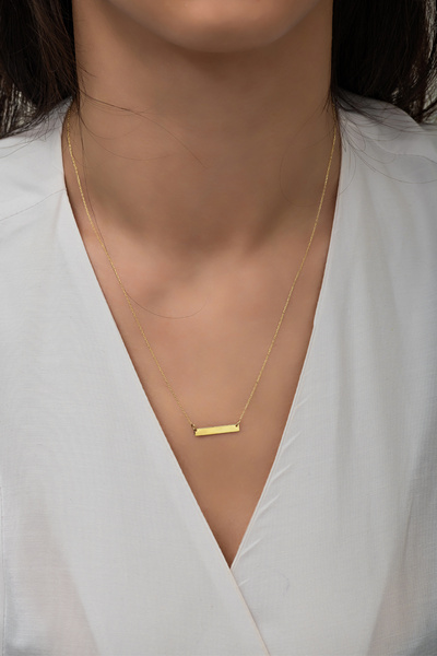 Adieu Silver 925 Ayar Hediye Kutulu Gümüş Kare Plaka Kenarı Kalpli Isim Yazılır Kolye Gms38