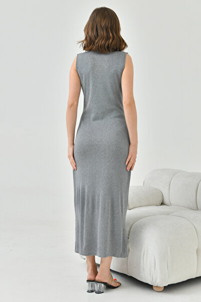 vuvutasarım Новий сезон Літній Midi довжини Прання Пряжа Трикотаж Велосипедний комір Безрукавне трикотажне плаття 1110