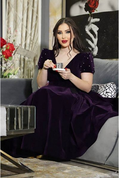 Gold Dresses BEAUTY LADY MIDI VELVET EVENING DRESS GDS241132