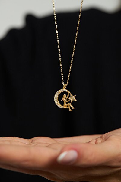 Erdobia Zirkon Taşlı Gold Kız Figürlü Ay Yıldız Gümüş Kolye