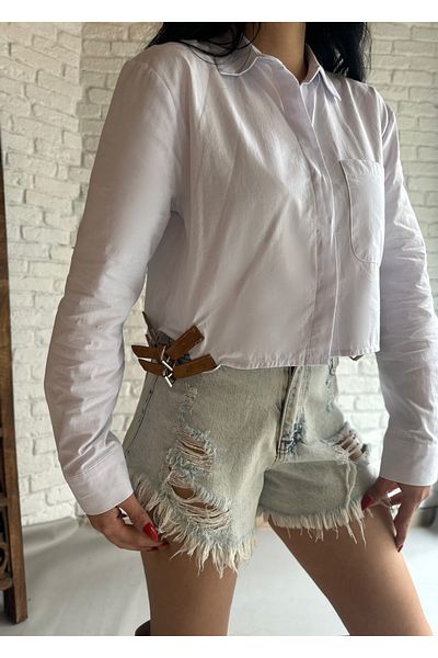 moneta boutique Cămașă detaliată cu centură albă pentru femei